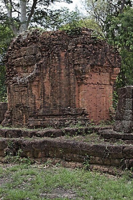 47-Prasat Prang Ku Somboon-008